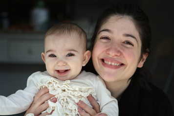 Miriam with Dalia at 6 months
